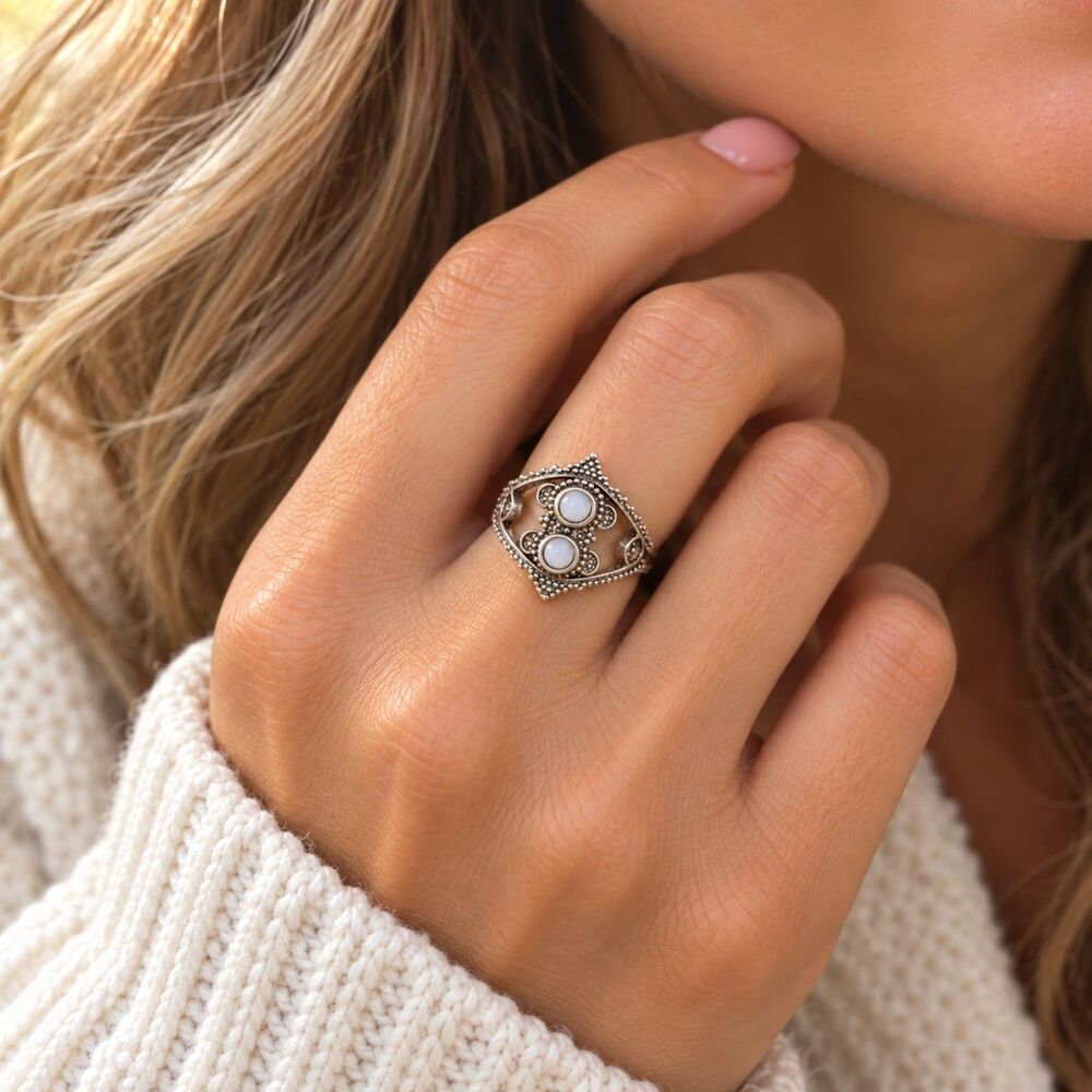 Vintage Style Silver Tone White Cabochon Filigree Ring Ornate Boho Size 6.5-7